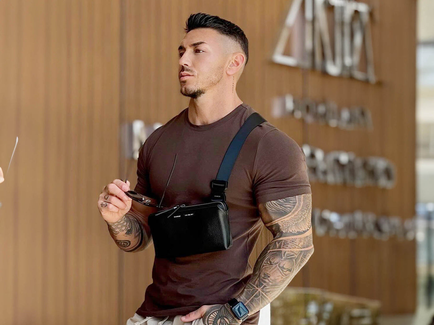 157 Essential Sling